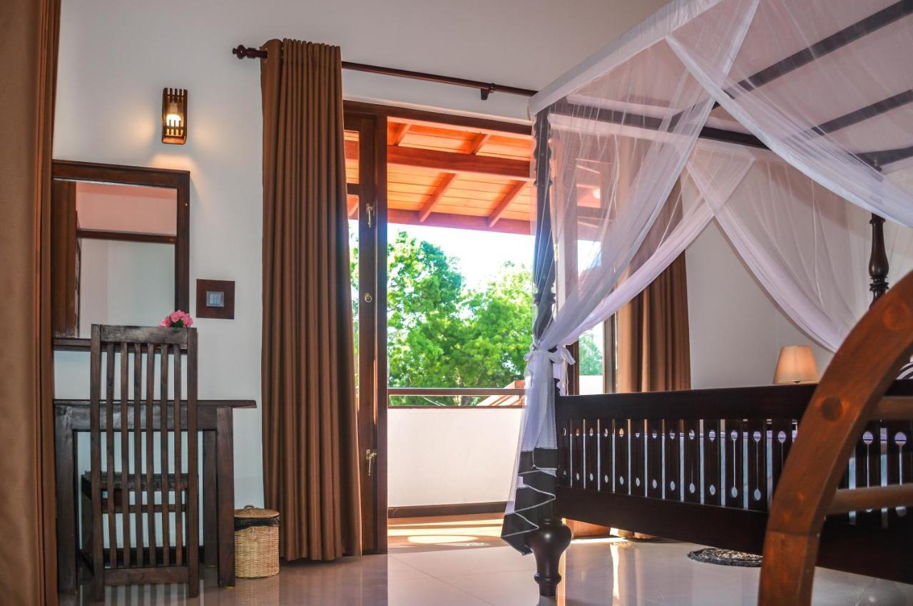 Janu Homestay Tangalle Buitenkant foto
