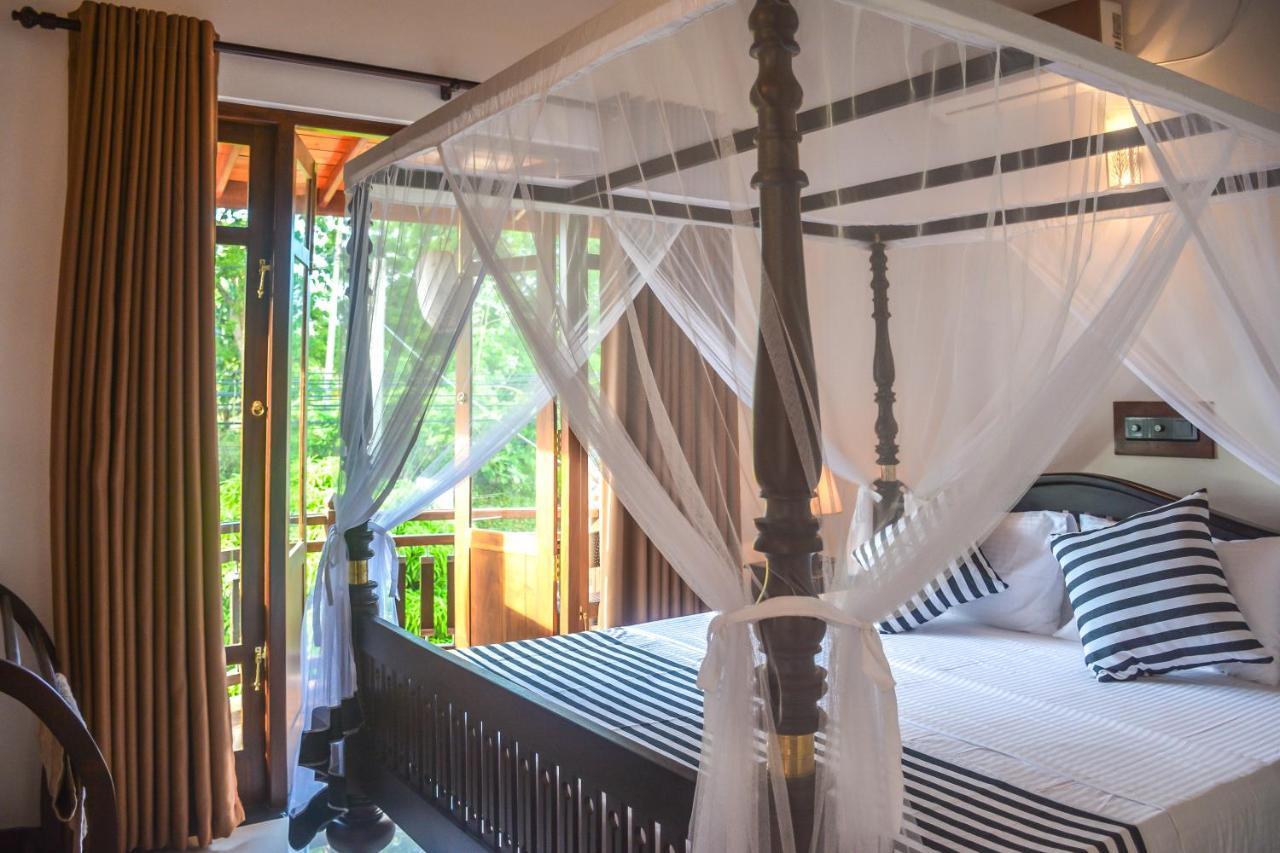 Janu Homestay Tangalle Buitenkant foto
