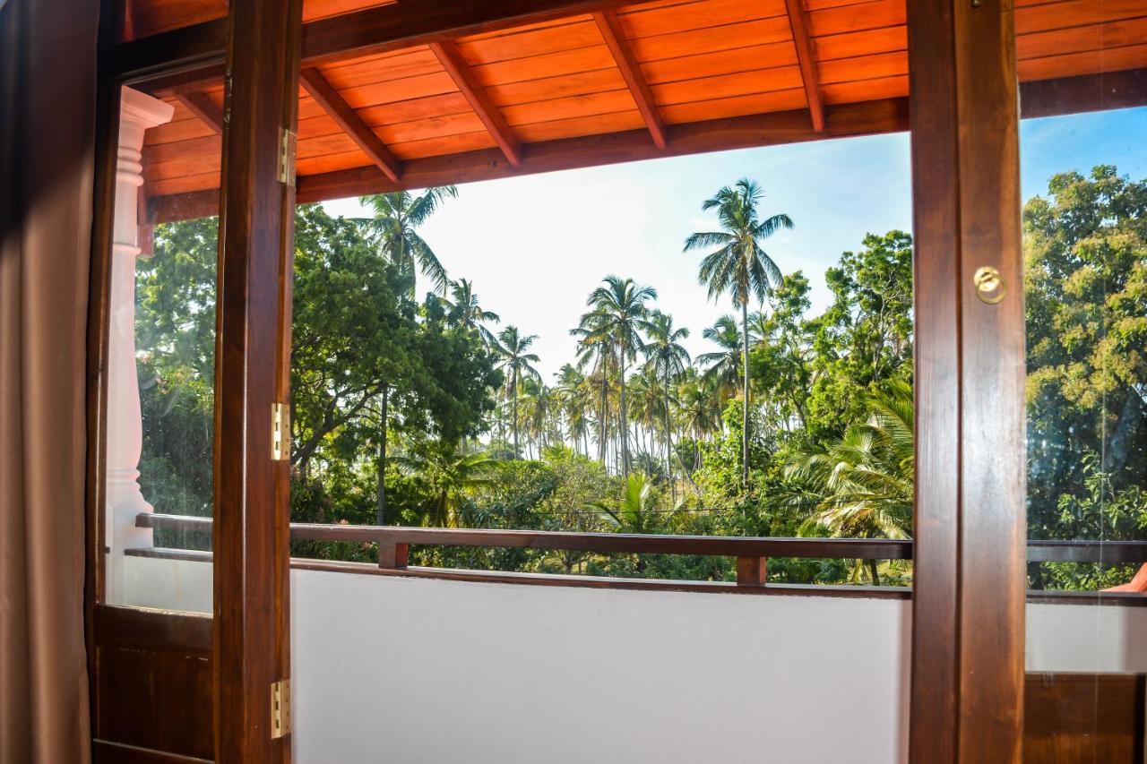 Janu Homestay Tangalle Buitenkant foto
