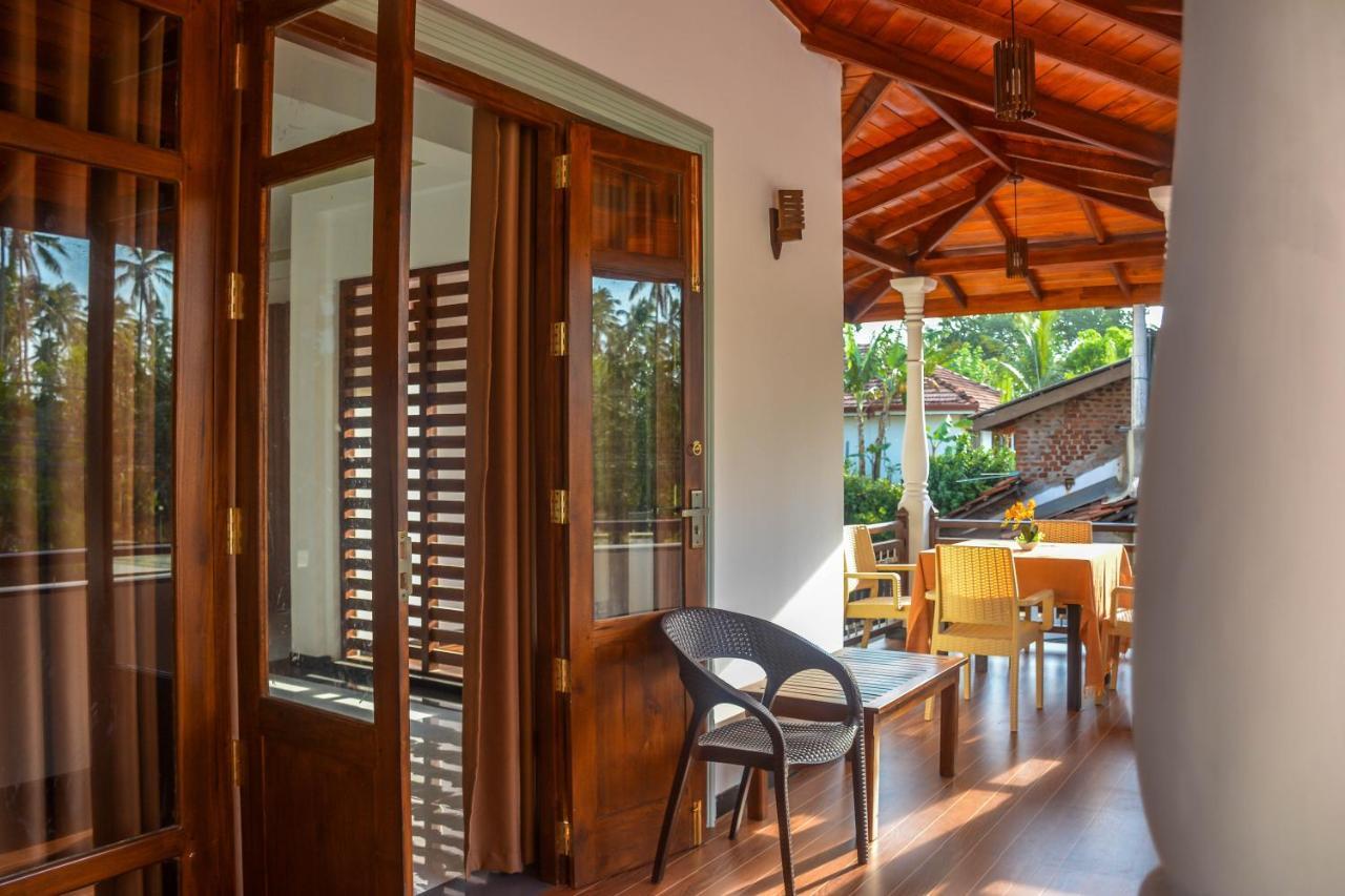 Janu Homestay Tangalle Buitenkant foto