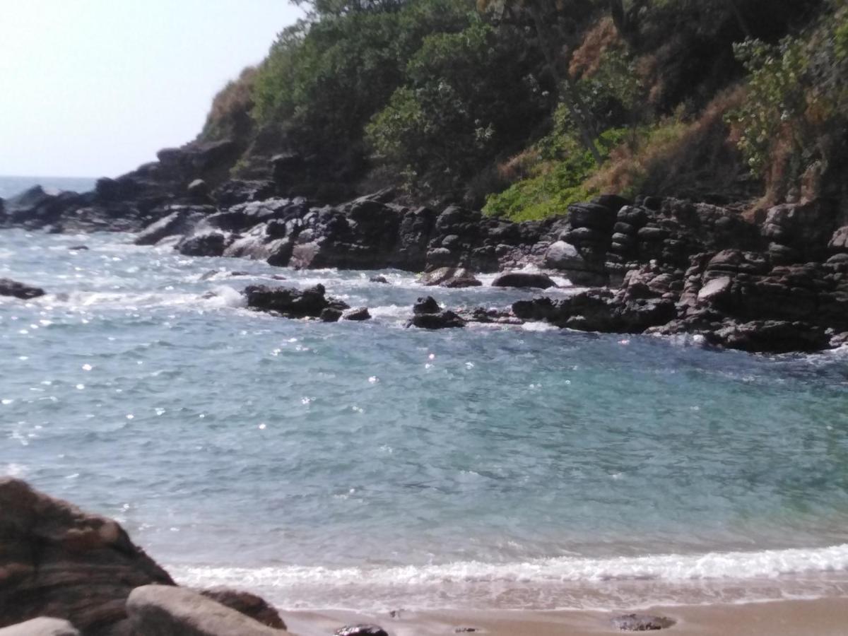 Janu Homestay Tangalle Buitenkant foto